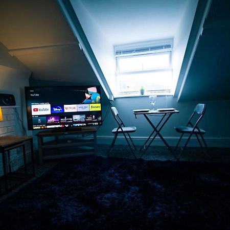 The Beach Suite - Top Floor With Easy Invest Lowestoft Dış mekan fotoğraf