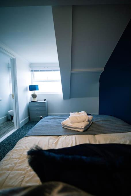 The Beach Suite - Top Floor With Easy Invest Lowestoft Dış mekan fotoğraf
