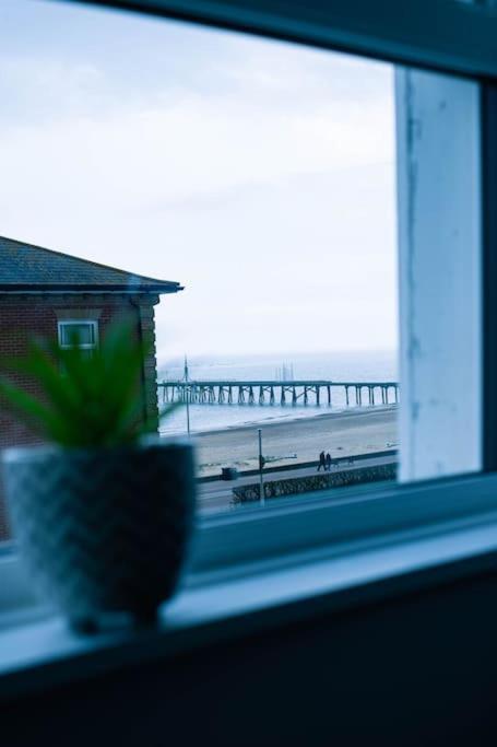 The Beach Suite - Top Floor With Easy Invest Lowestoft Dış mekan fotoğraf