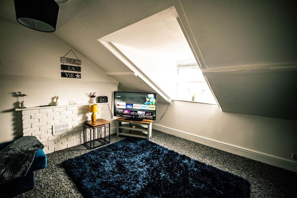 The Beach Suite - Top Floor With Easy Invest Lowestoft Dış mekan fotoğraf